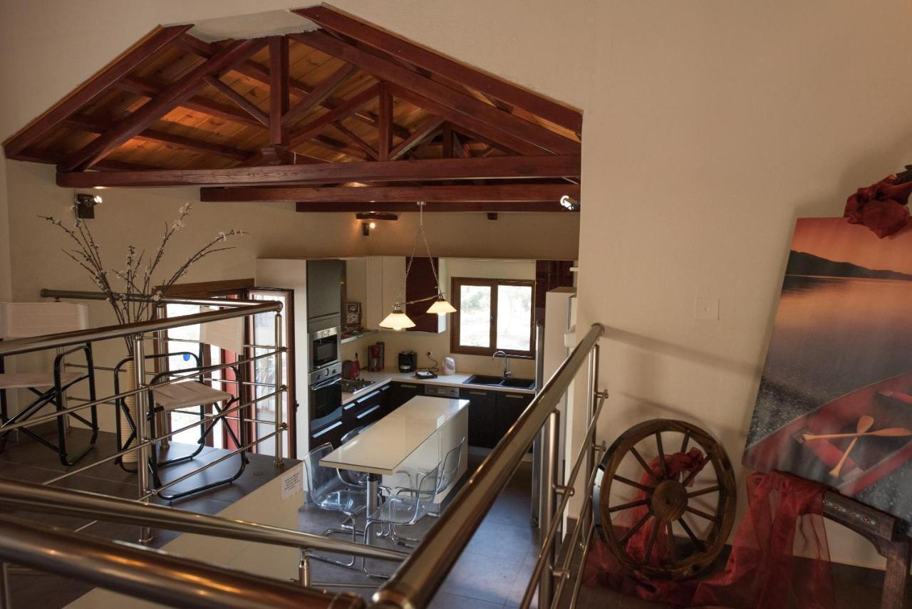 Gallis Villa Pefkias Bagian luar foto