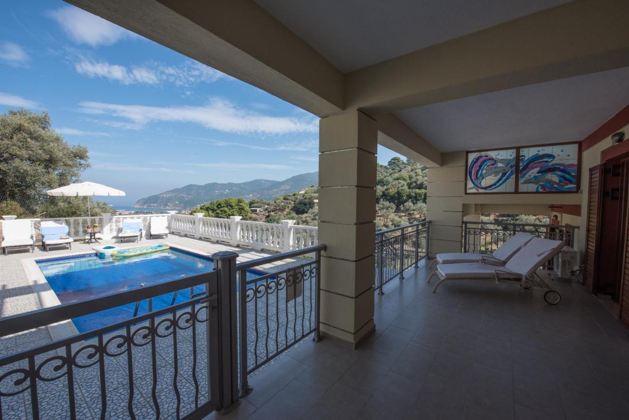 Gallis Villa Pefkias Bagian luar foto